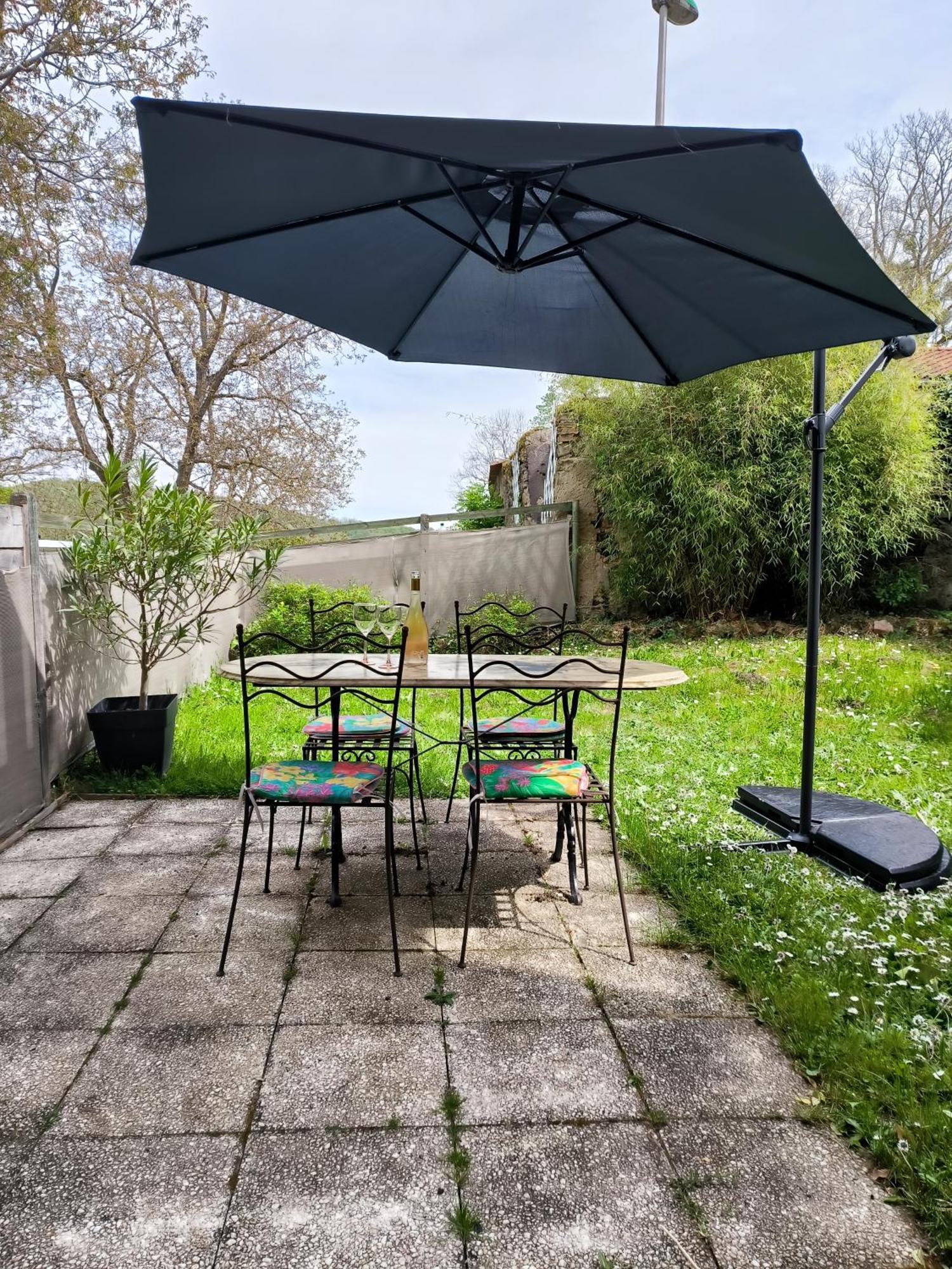 Gites Le Vieux Vinzelles Volvic Exterior foto